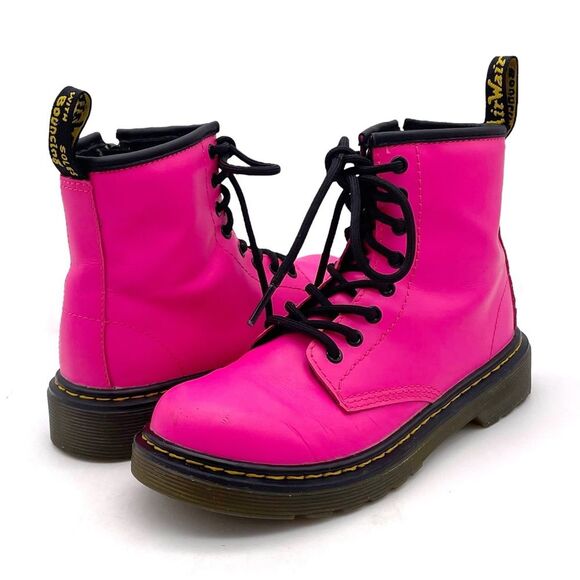 Dr. Martens Junior 1460J 8-Eye Combat Boot Hot Neon Pink Leather Girls Size 1 - Picture 4 of 16